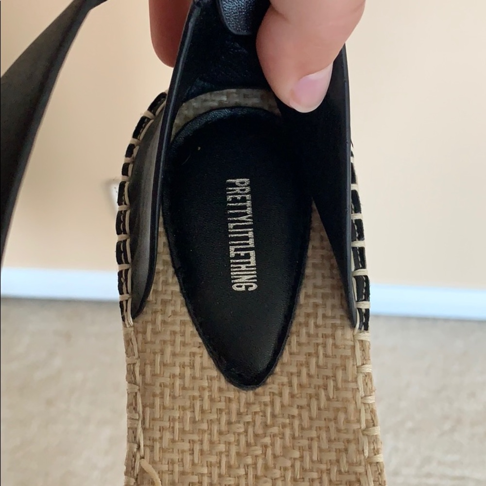 NEVER WORN Pretty Little Thing platform sandals - Picture 4 of 5